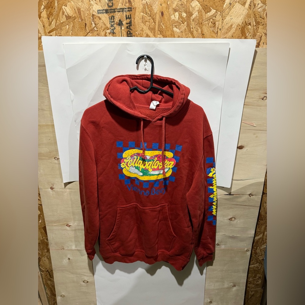 Lollapalooza VIENNA BEEF Hoodie Sz M RED CHICAGO